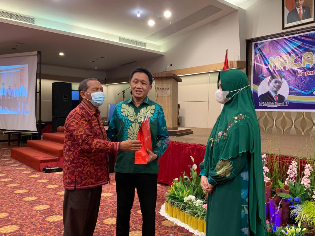 12-11-09-WhatsApp-Image-2022-06-14-at-08.36.13