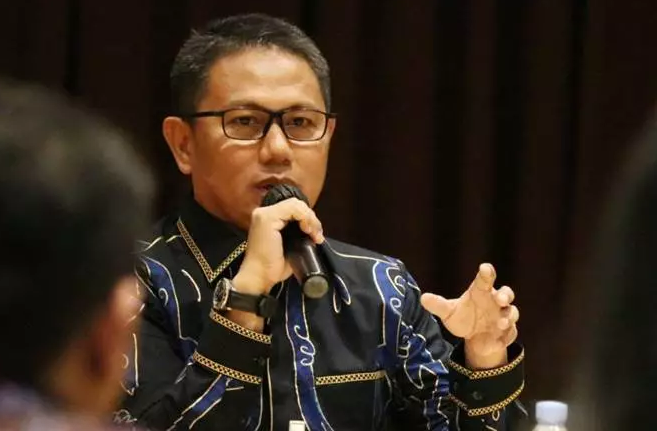 096EADC9-6606-4229-841A-80DE7369E341