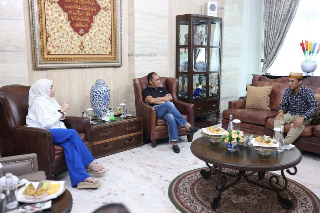 23BEBD21-F402-432C-BA61-18034D9BA3EF