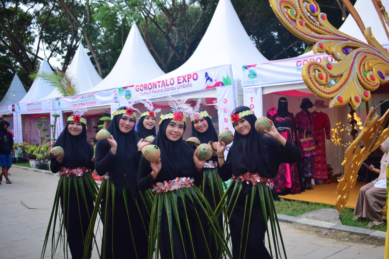 E1B43E89-3238-4AC3-82B2-79813E66F937