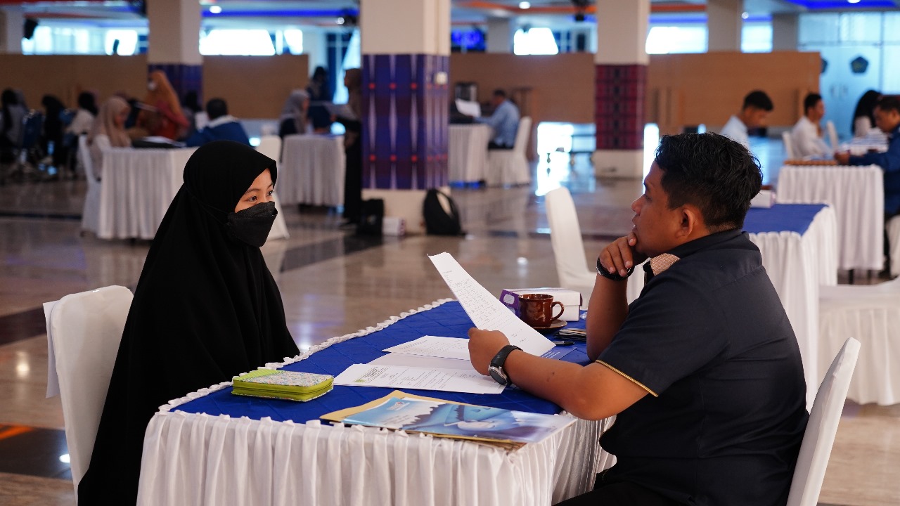 E78733D3-B4AD-4B92-906D-D44B616B93CE