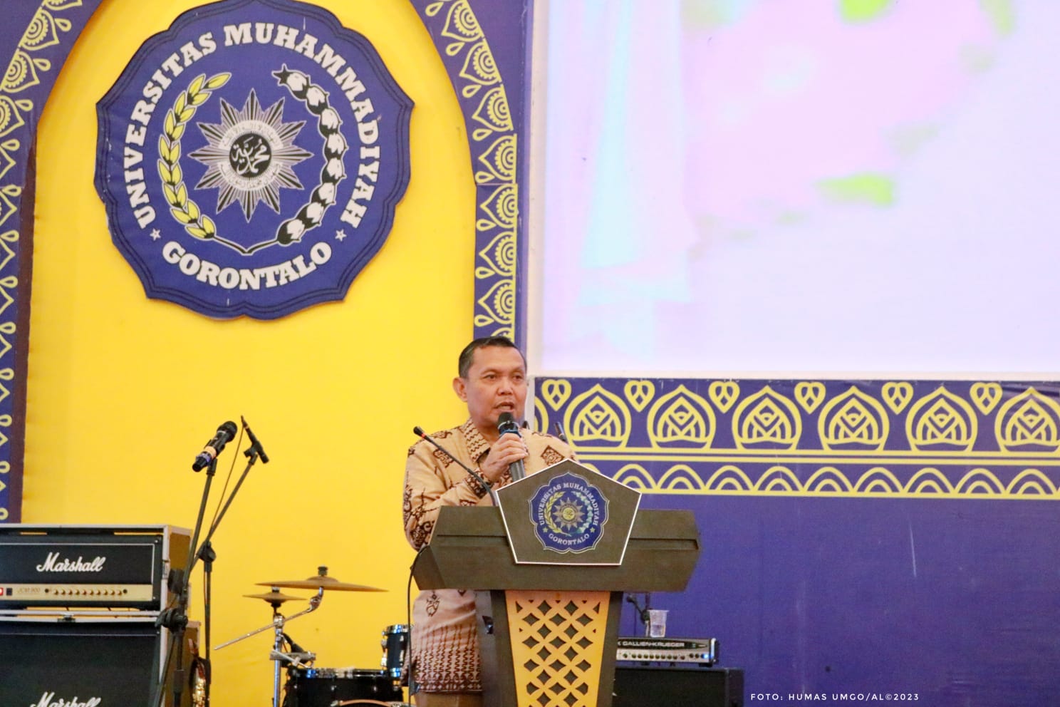 50AC6959-51AF-45CF-BCDD-E605A70B884D