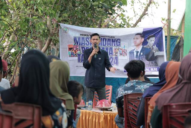 1E77259B-5F06-46C7-BAA5-F70AC11C725C