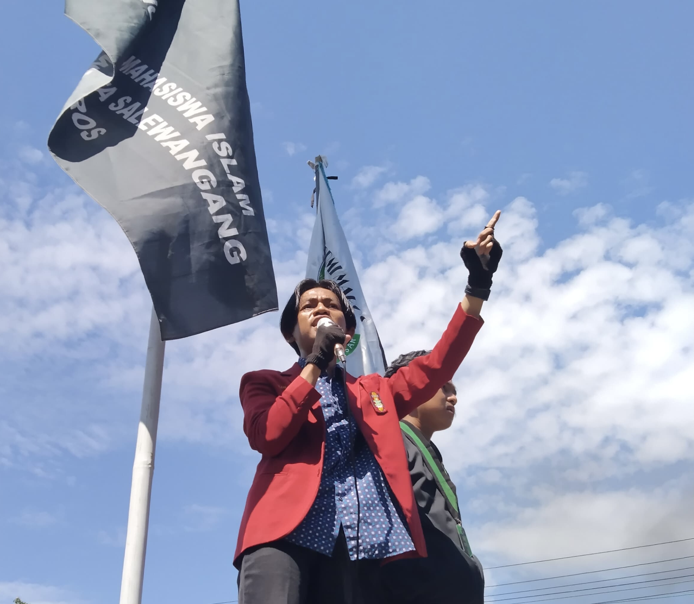 9D0E3250-589F-4FD1-8EE4-ED7E0E6A2CF9