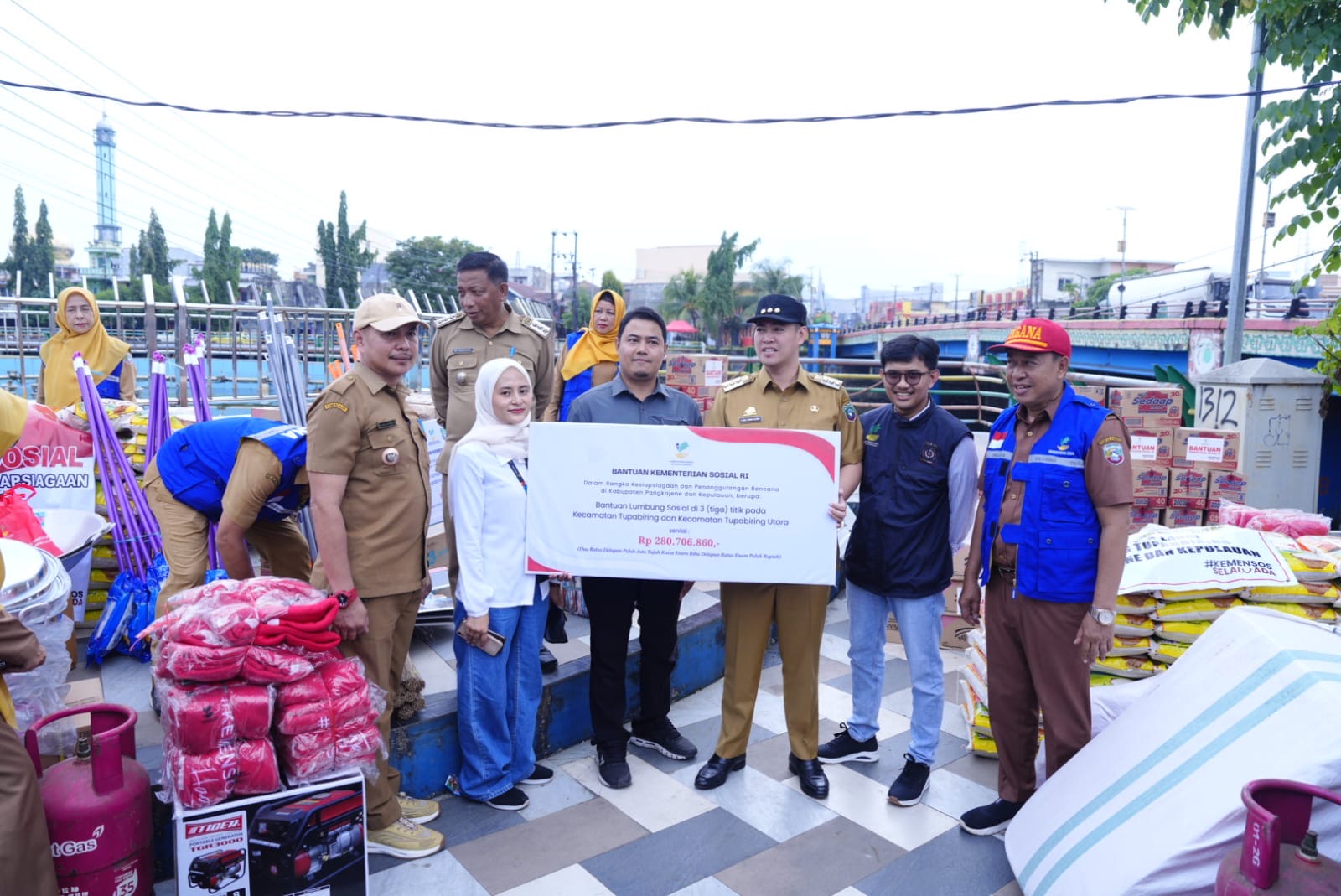 0ee97730-a544-46f0-84c7-83b8cfad57b7