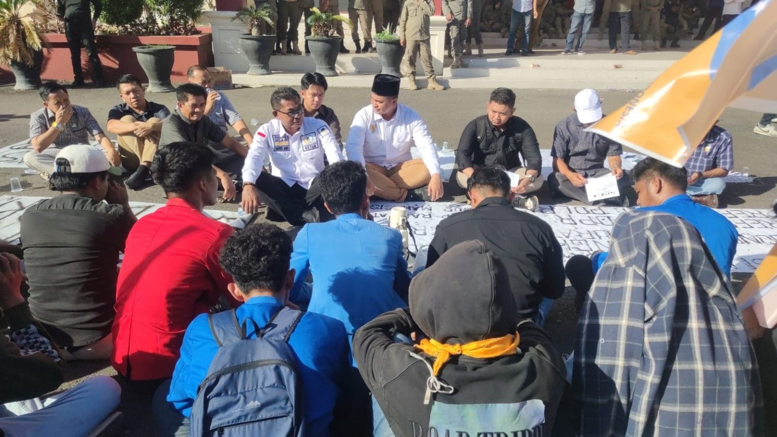 badc61ce-9c10-4554-a90f-e4b177ef3f8b