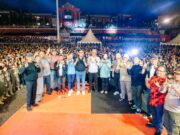 Coconuttreez dan Piche Kota Guncang Panggung HUT Morut ke-12