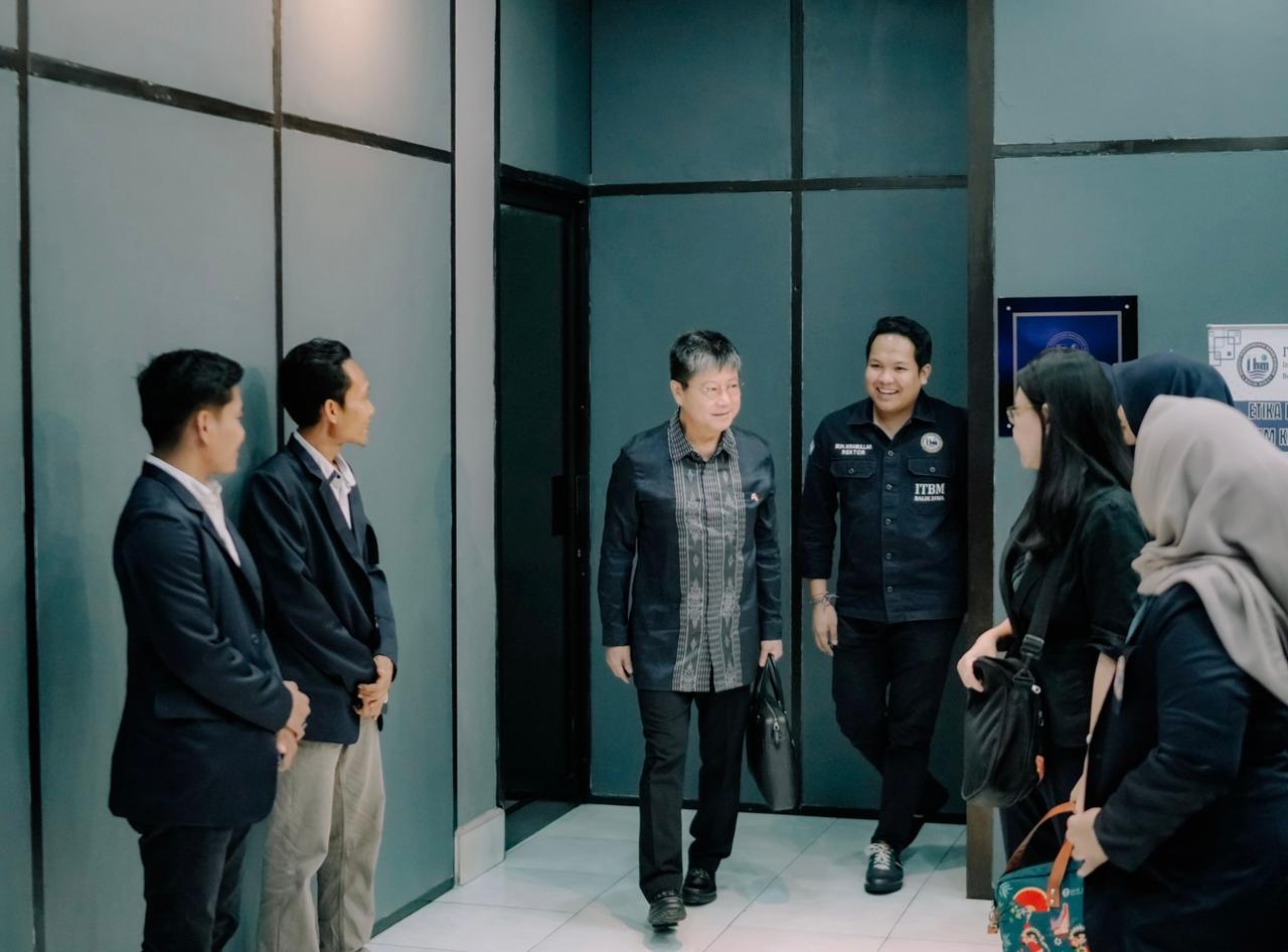 WhatsApp Image 2025-10-16 at 07.58.50