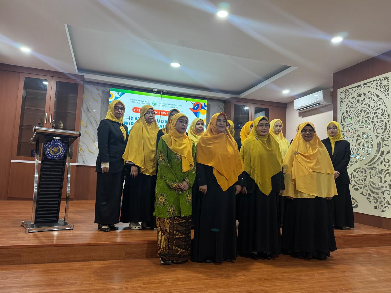 WhatsApp Image 2025-10-29 at 00.00.56