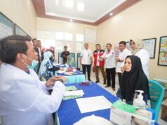 Wujud Kepedulian di HUT ke-57, PT Semen Tonasa Gelar Pengobatan Gratis