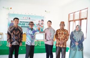 Dirangkaikan Penandatangan PKS dengan Sekolah Mitra, FKIP UMGO Laksanakan Monev PLP II PGSD