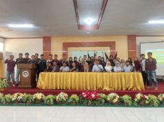 Dekan FIKK UNM Lepas Kontingen Mahasiswa dalam Ajang Abdi Daya 2025