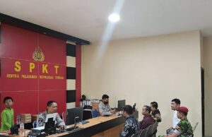 Didampingi LKBH, Rektor UMGO Resmi Laporkan Akun ZH Terkait Dugaan Pencemaran Nama Baik