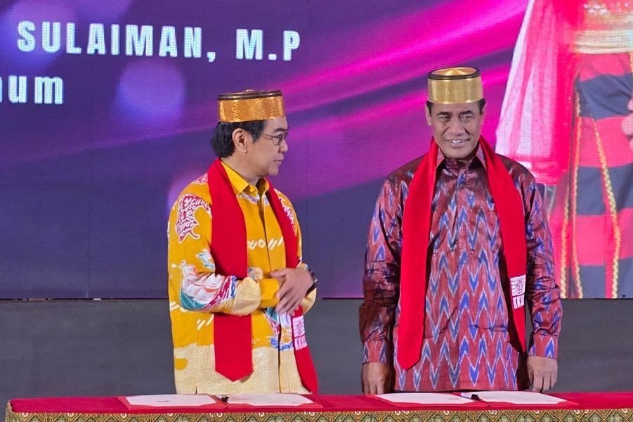 Rektor-dan-Amran_bkm