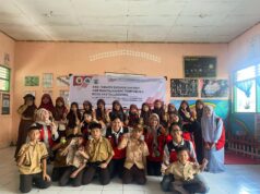 Lewat P-CORATIVE, Mahasiswa KKN Unhas Edukasi Siswa Tentang Pemanfaatan Limbah Plastik di SD Inpres Puro’ro