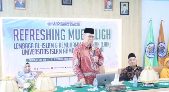 Perkuat Dakwah Menuju Da’i Transformatif, UIAD Sinjai Hadirkan Ketua PWM Sulsel dalam Refreshing Muballigh