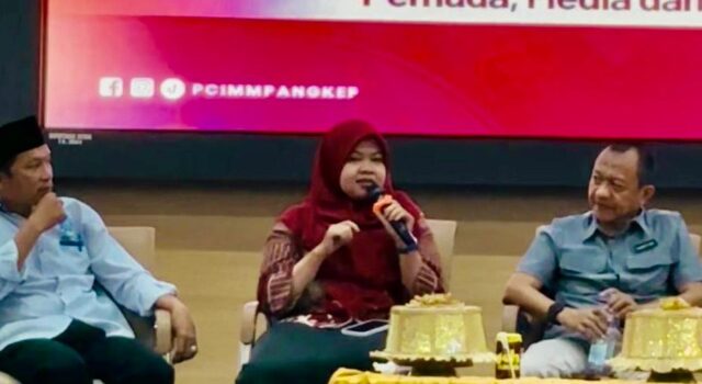 Ketua PWI Pangkep Tekankan Kolaborasi Pemuda-Media dalam Nation Youth Dialogue IMM