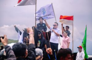 Aksi May Day Kondusif, Bupati Morowali Utara Delis Julkarson Hehi Siap Respons Tuntutan Buruh