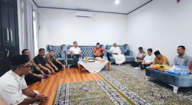 Kajati dan Jajaran Hadiri Tasyakuran Rumah Jabatan Wakajati Sulut Ferry Tass