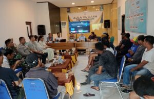 Kementerian Kelautan dan Perikanan Mediasi Sengketa Pemanfaatan Ruang Laut di Sumbawa Barat