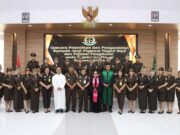 Wakajati Sulawesi Utara Ferrytass Dt. Toembidjo Pimpin Pelantikan 22 PNS & Pejabatn Fungsional, Dorong Penguasaan Kompetensi & Integritas