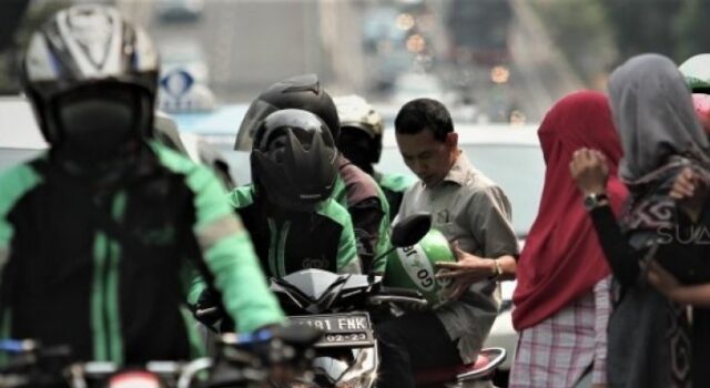 Ojek Online: Driver Versus Costumer