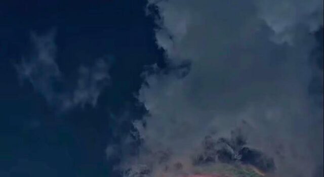Fenomena Awan Pelangi Hiasi Langit Jeneponto, Warga Desa Kassi Takjub Saksikan Keindahan Alam
