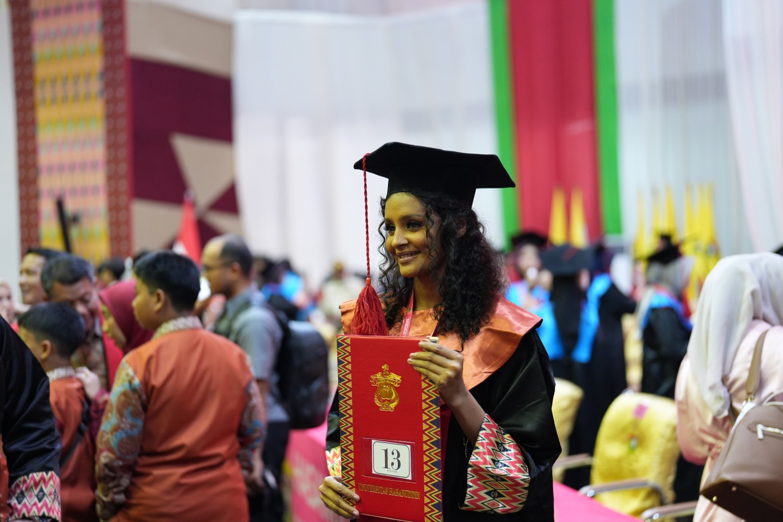 MAHASISWA UNHAS