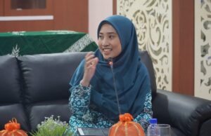 Dipercaya Memoderatori Forum Global, Uswatun Hasanah Jembatani Dialog Kader Perempuan dan Australia