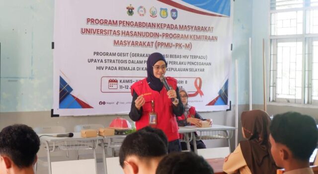Lewat Program GESIT, Fakultas Keperawatan Unhas Edukasi Remaja Selayar tentang Pencegahan HIV
