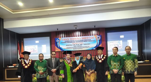 Agustini Raih Gelar Doktor Bidang Pendidikan di UNG, Lengkapi 50 Dosen Bergelar Doktor di UMGO