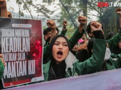 Dari Meme ke Demonstrasi; Membaca Politik Bahasa Mahasiswa Gen Z