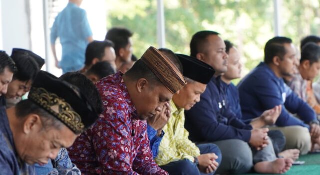 Masjid At-Tanwir UMGO Gelar Salat Jumat Perdana, Jamaah Diajak Makmurkan Rumah Allah
