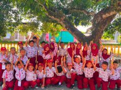 Mahasiswa KKN-PK Unhas Edukasi Kesehatan Gigi di SDN 51 Maralleng, Ajarkan Cara Cegah Karies Sejak Dini