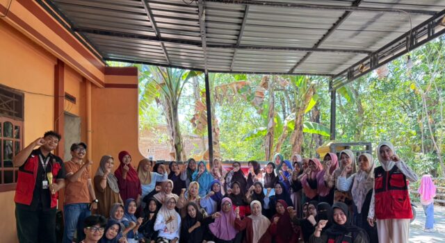 KKN Tematik Unhas Edukasi Warga Biraeng Cegah Penipuan Digital Lewat Literasi Hukum