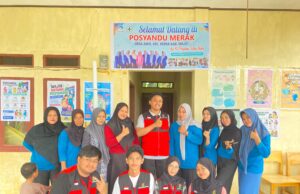 Mahasiswa KKN Unhas Edukasi Investasi Saham untuk Tingkatkan Literasi Keuangan Warga Desa Awo