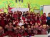 Mahasiswa KKN-T Unhas Edukasi Peduli Lingkungan Lewat Daur Ulang Tutup Botol Plastik Menjadi Eco Keychain