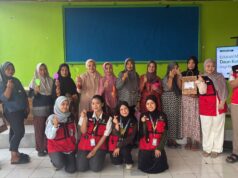 Mahasiswa KKN PK Unhas Edukasi Warga Barru Olah Daun Kelor Menjadi Teh Herbal untuk Kendalikan Hipertensi