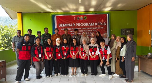 Mahasiswa KKN PK Unhas Paparkan Program Pemberdayaan Masyarakat dalam Seminar Awal di Desa Paccekke