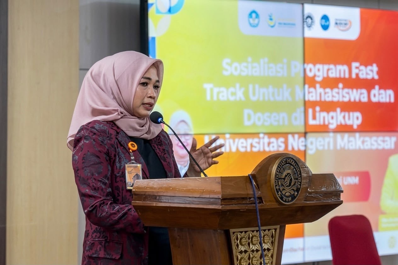 Prof Andi Aslinda