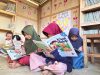 KKN Tematik Literasi Unhas Benahi Perpustakaan Energi Muda Desa Barana