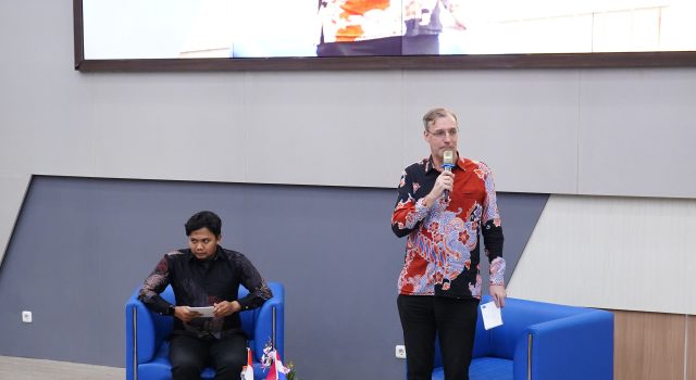 Kuliah Umum di Unhas, Wakil Dubes Belanda Soroti Tantangan Diplomasi Modern