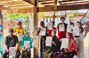 Mahasiswa KKN-PK Unhas Edukasi Petani di Sidrap Cegah Nyeri Otot lewat Program GERAM