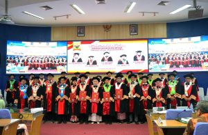 Unhas Kukuhkan Lima Guru Besar, Rektor Dorong Produktivitas Akademik