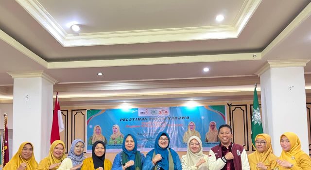 Aisyiyah Gorontalo Kembangkan Sulam Karawo untuk Pemberdayaan Ekonomi Perempuan
