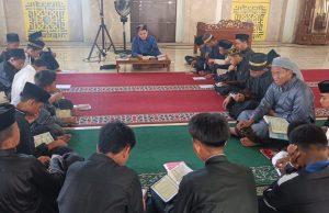 Sebanyak 16 Murid SMP Negeri 6 Parepare Ikuti Kegiatan Religiusitas, Belajar Disiplin dan Mandiri di Masjid