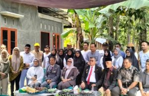 Unhas Dorong Ayam Alope Jadi Sumber Ekonomi Baru Warga Barru