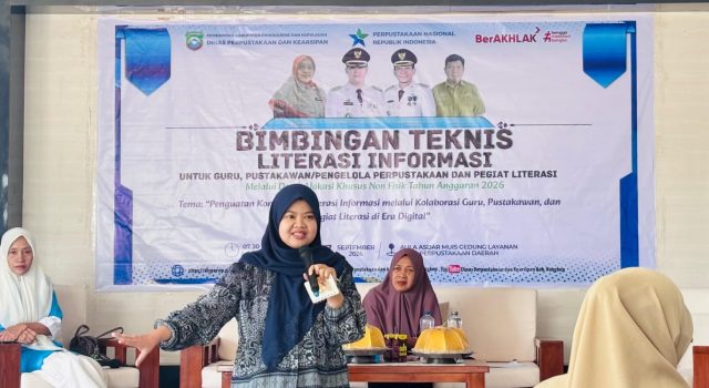 Ketua PWI Pangkep Sakinah Fitrianti Bekali Pegiat Literasi Cara Menganalisis Sumber Informasi