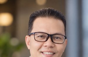 Politik dan Seni Menahan Diri