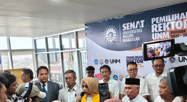 Didampingi Wakil Rektor, Dekan hingga Anggota Senat, Prof Andi Aslinda Daftar Calon Rektor UNM